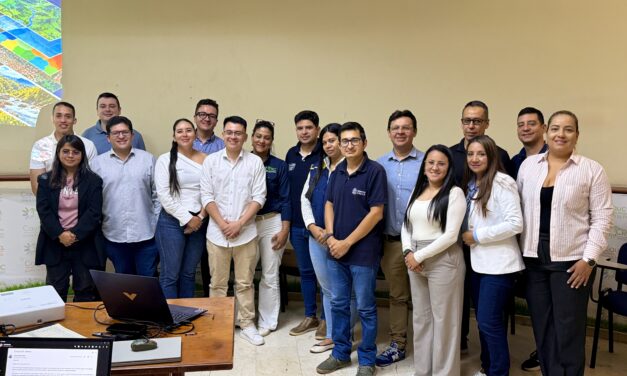 Articulación en inteligencia territorial: Gobernación del Cauca y CRC