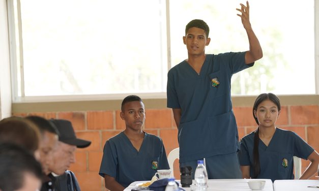 Gobernación del Cauca fortalece el diálogo con comunidades educativas
