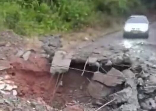 Rayo detona bomba oculta en alcantarilla de Suárez, Cauca