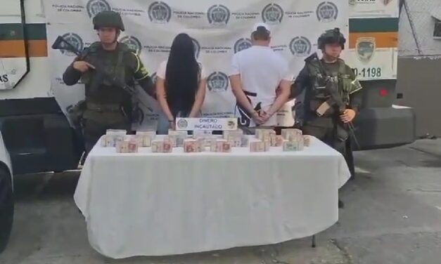 Policía incauta más de $590 millones y captura a dos personas