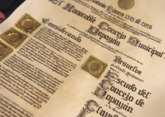 Concejo entrega el Gran Escudo del Concejo de Popayán a cuatro líderes